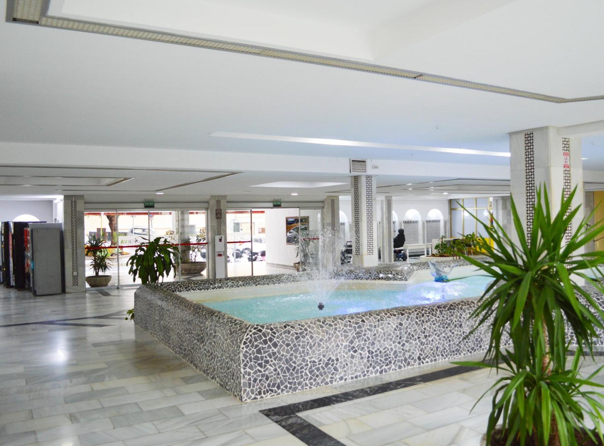 Apart With Swimming Pool Open All Year ベナルマデナ エクステリア 写真